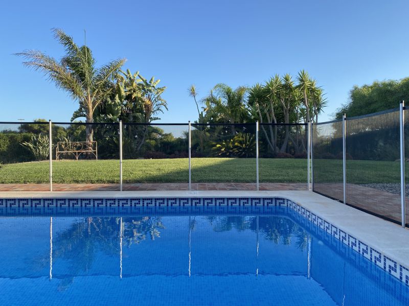 Pool Fence Installation
